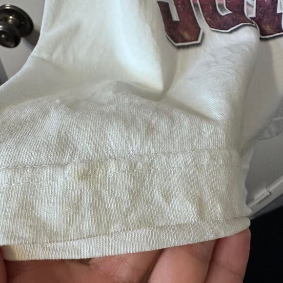 Vintage Style Michael Jordan T-shirt featuring Air Jordan Series On Back - Picture 5 of 5